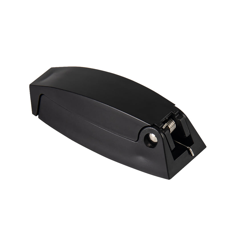 RV Baggage Door Catch